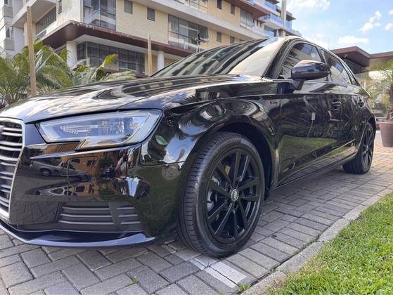 AUDI A3 1.4 TFSI GASOLINA SPORTBACK PRESTIGE PLUS S-TRONIC
